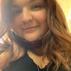 Meet your Posher, Kaci